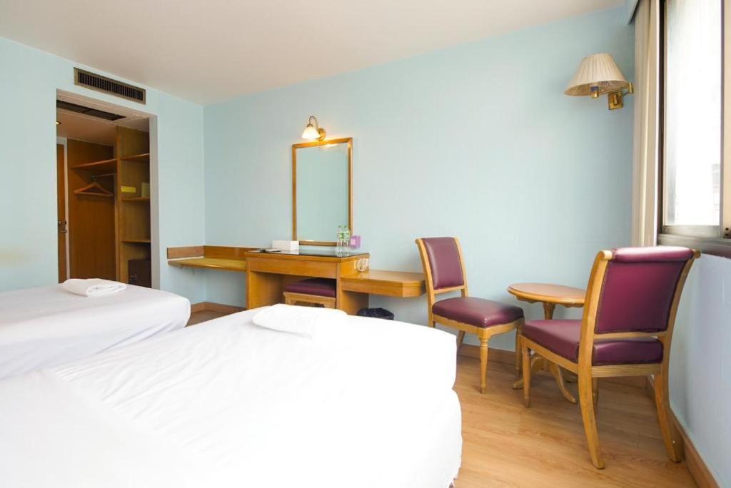 Wish Inn Chidlom V วิช อินน์ ชิดลม 2 방콕 외부 사진