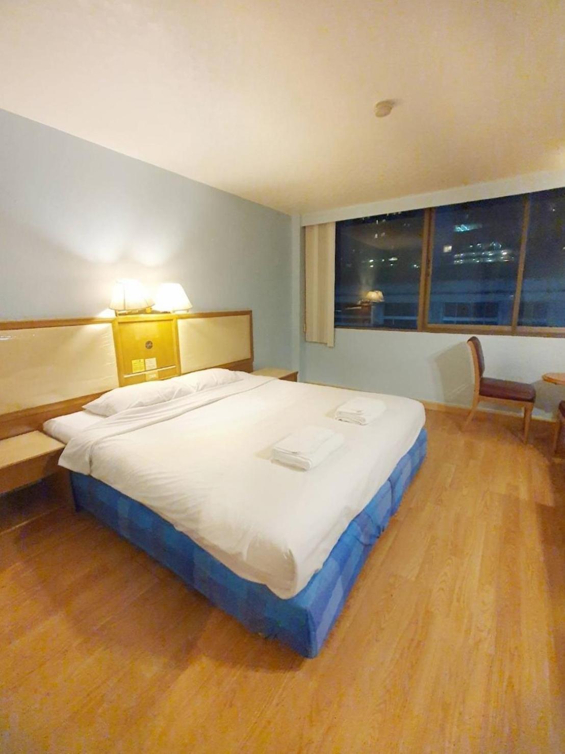 Wish Inn Chidlom V วิช อินน์ ชิดลม 2 방콕 외부 사진